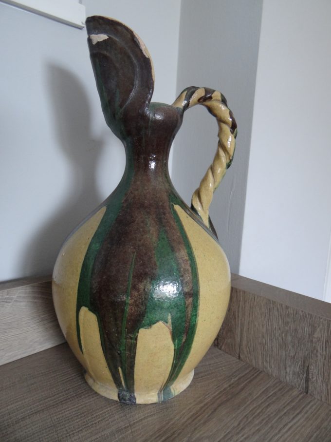 Très ancienne aiguière en terre vernissée, vase à eau avec bec verseur, poterie rare, patrimoine provençal, pichet ancien, poterie – Image 2