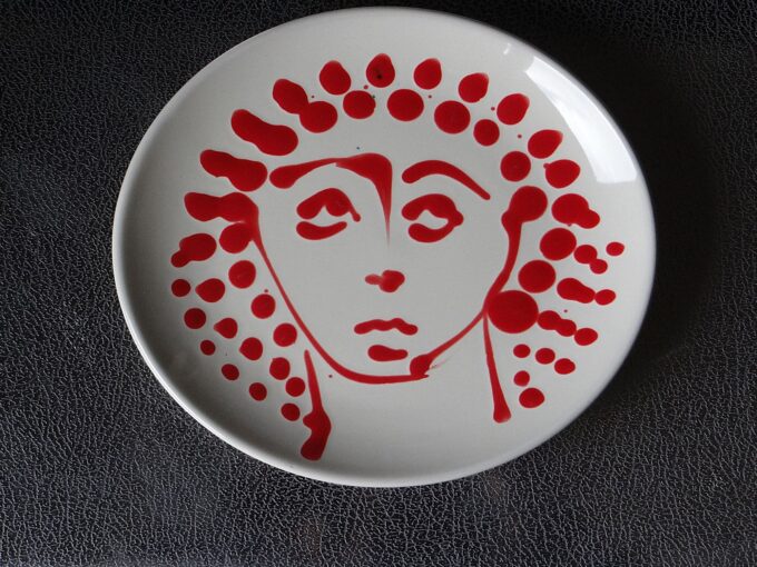 Nicola Fasano ceramics, small plate, pottery with red face, handmade in Italy