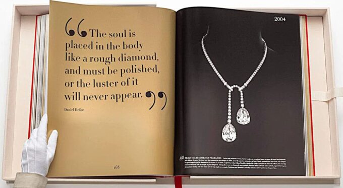 collier avec diamants Cartier
